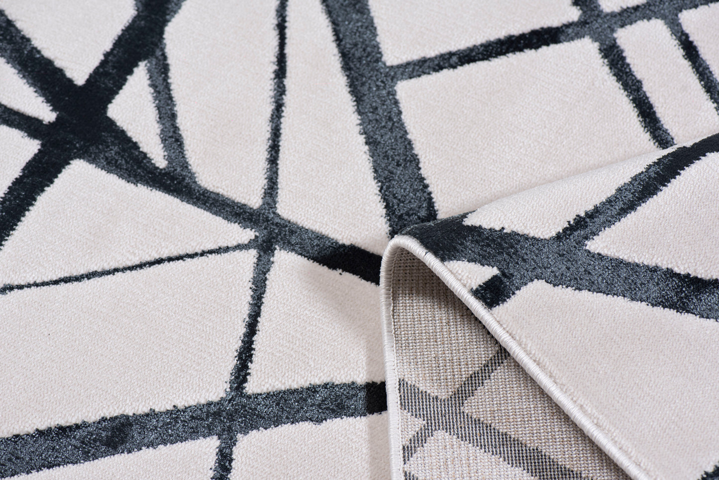 Tapete Divan Ivory-Negro 1038C